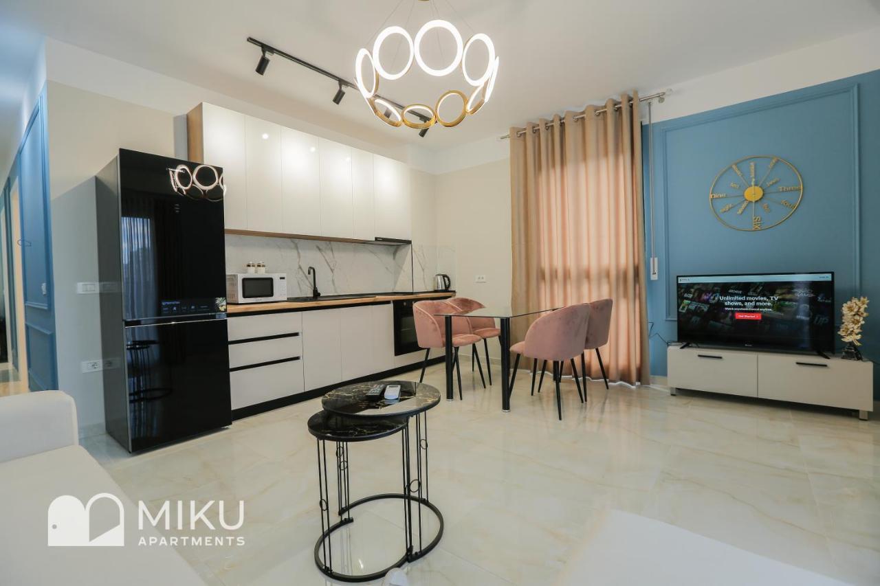 Miku Apartment - Glamorous 1Bedroom Apartment At Olympic Residence 地拉那 外观 照片