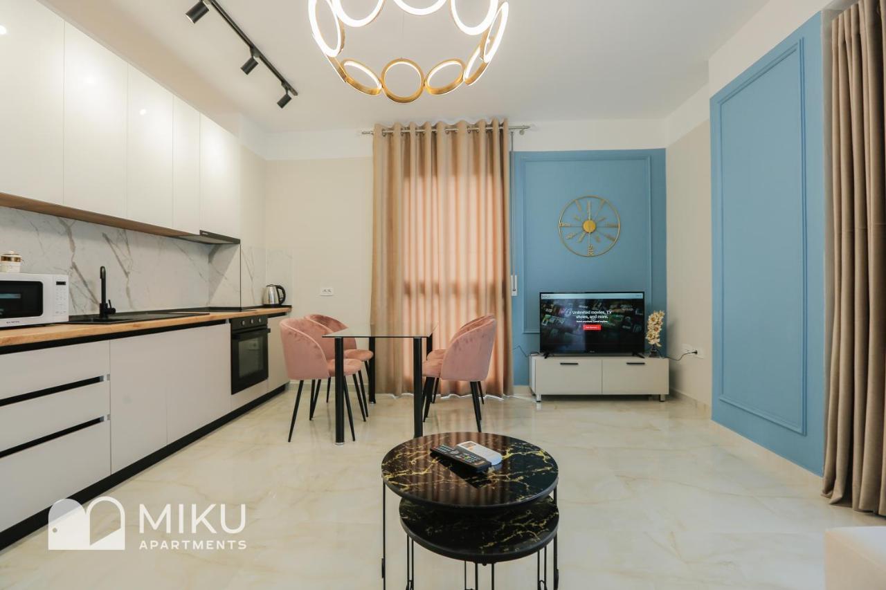 Miku Apartment - Glamorous 1Bedroom Apartment At Olympic Residence 地拉那 外观 照片