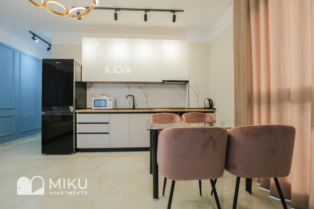 Miku Apartment - Glamorous 1Bedroom Apartment At Olympic Residence 地拉那 外观 照片